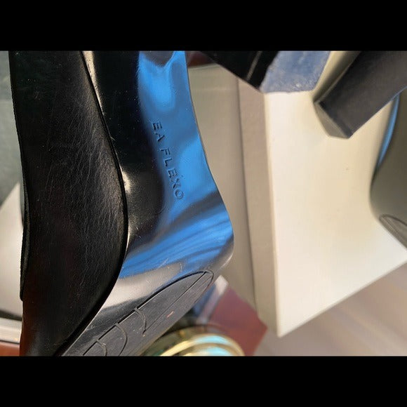 Enzo Angiolini square toe pumps black leather 8